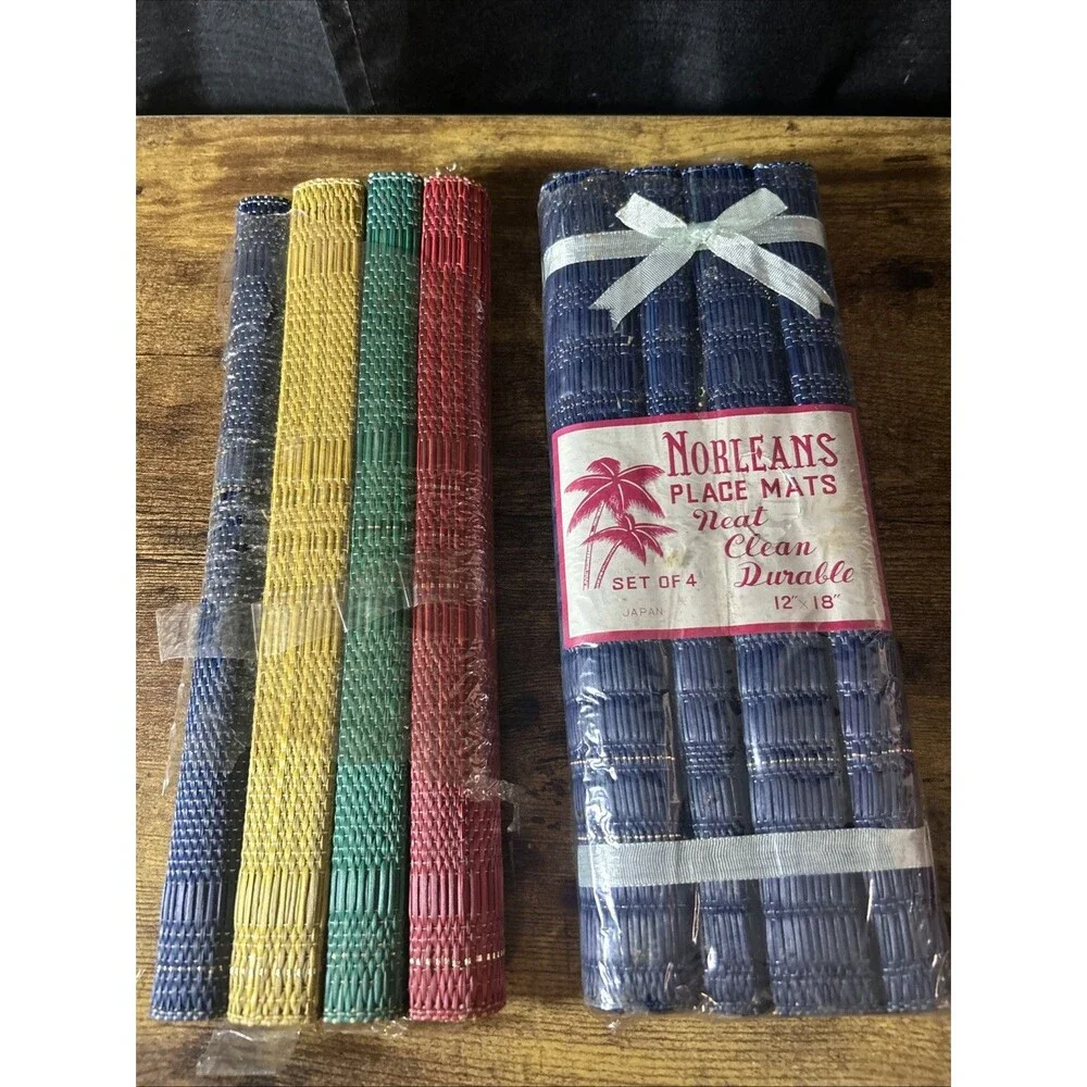 Vtg Norleans Woven Grass Placemats Tiki Bar Decor Set of 4 Blue & 4 Multicolored